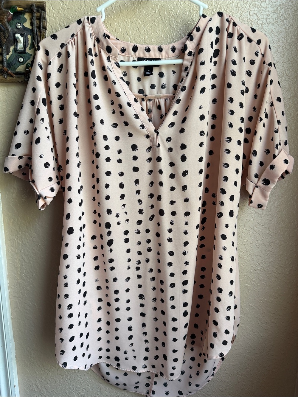 a.n.a Blush Pink Short-Sleeve Polka Dot Blouse